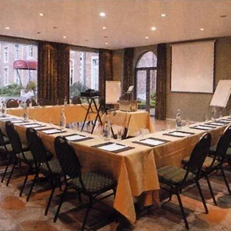 Hotel Chateau De Limont