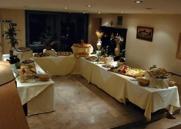 Отель Chateau De Limont 3*