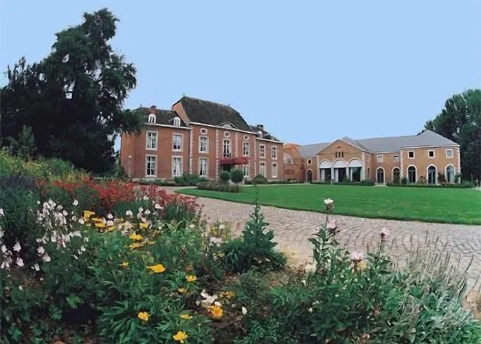 Отель Chateau De Limont Donceel
